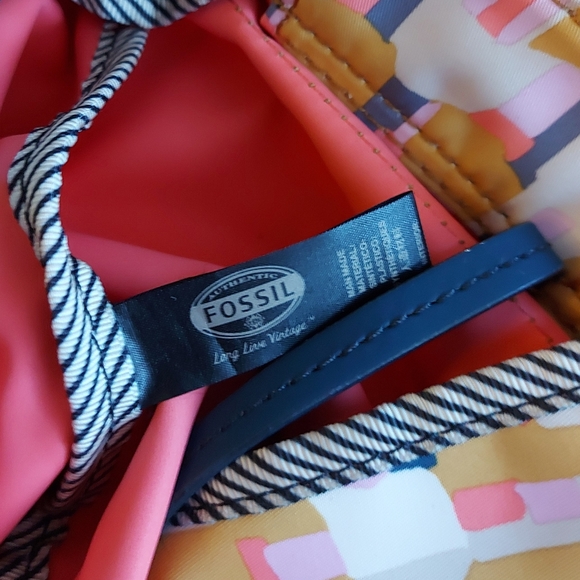 Fossil Multicolor Tote Bag - Picture 7 of 7